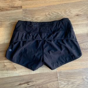 Lululemon 4” Shorts